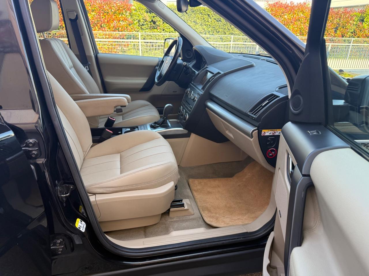 Land Rover Freelander 2.2 TD4. 190cv SE 4x4 Luxury