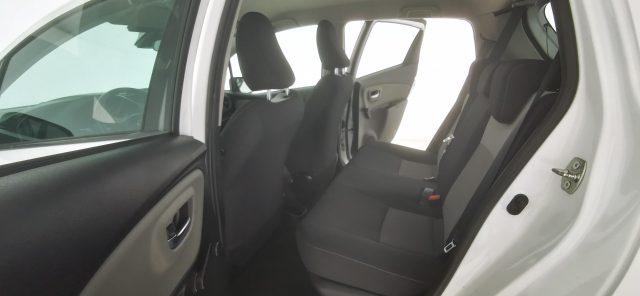 TOYOTA Yaris 1.5 Hybrid 5 porte Business