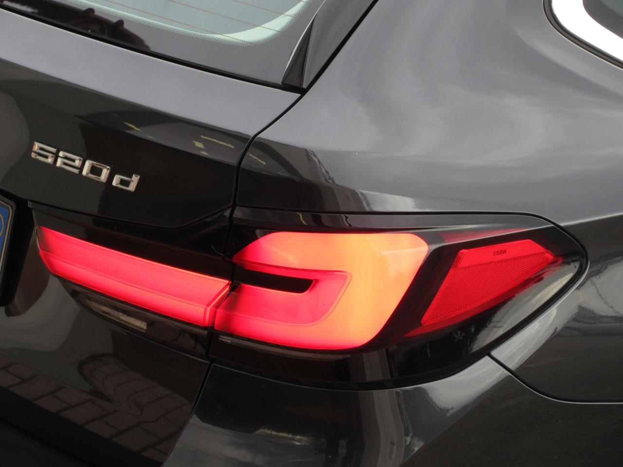 BMW Serie 5 Touring 520d Touring mhev 48V xdrive Business auto