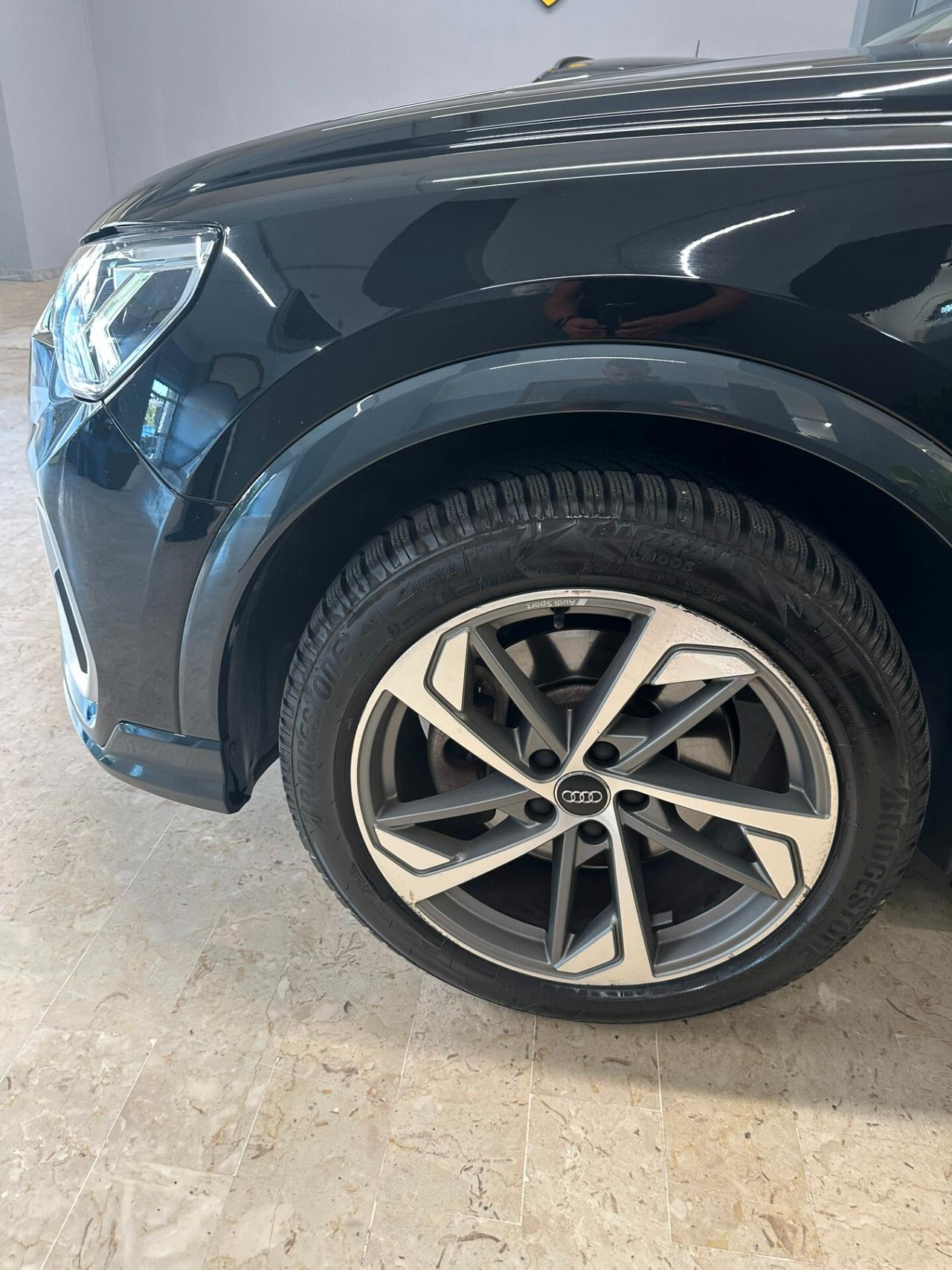 Audi Q3 SPORTBACK 35 TFSI S line edition