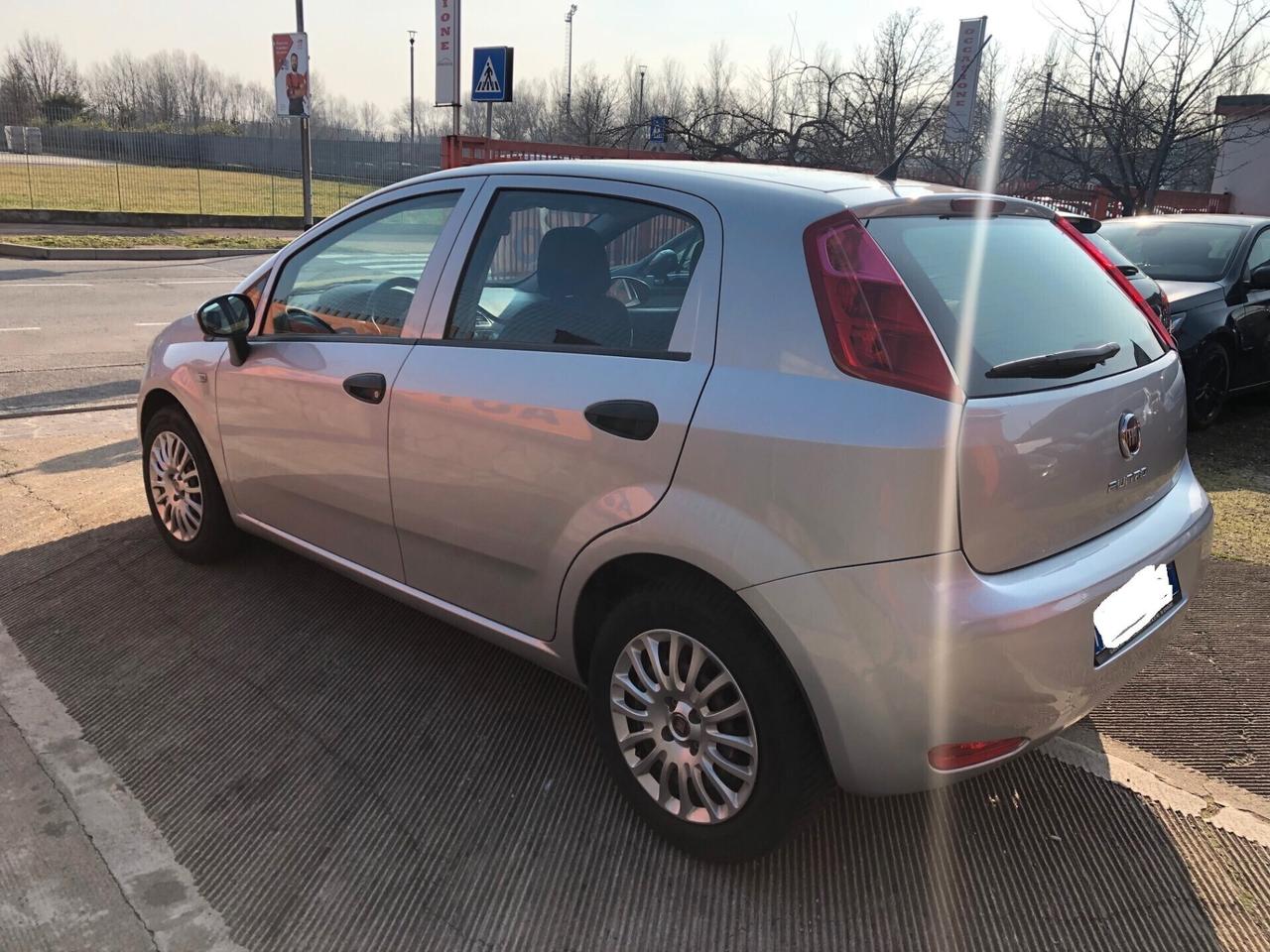 Fiat Punto 1.2 8V 5 porte Street