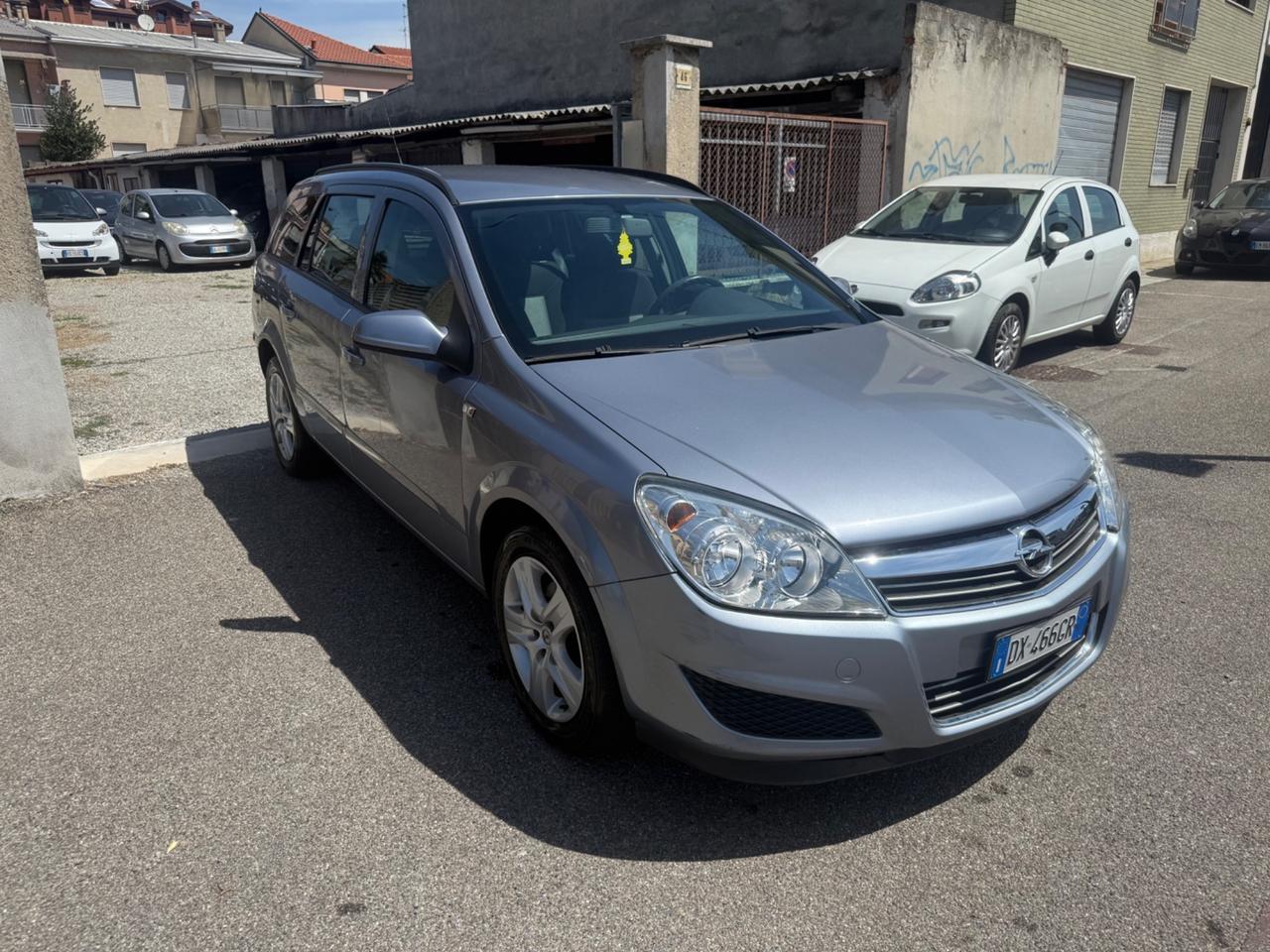 Opel Astra 1.6 16V VVT Station Wagon