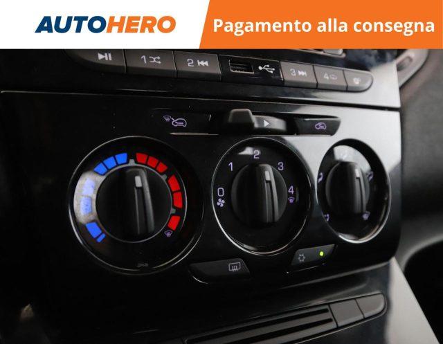 LANCIA Ypsilon 1.0 FireFly 5 porte S&S Hybrid Silver