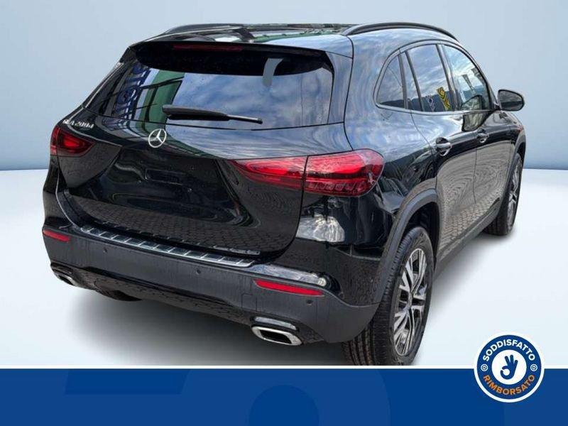 Mercedes-Benz GLA 200d Automatic Advanced Progressive