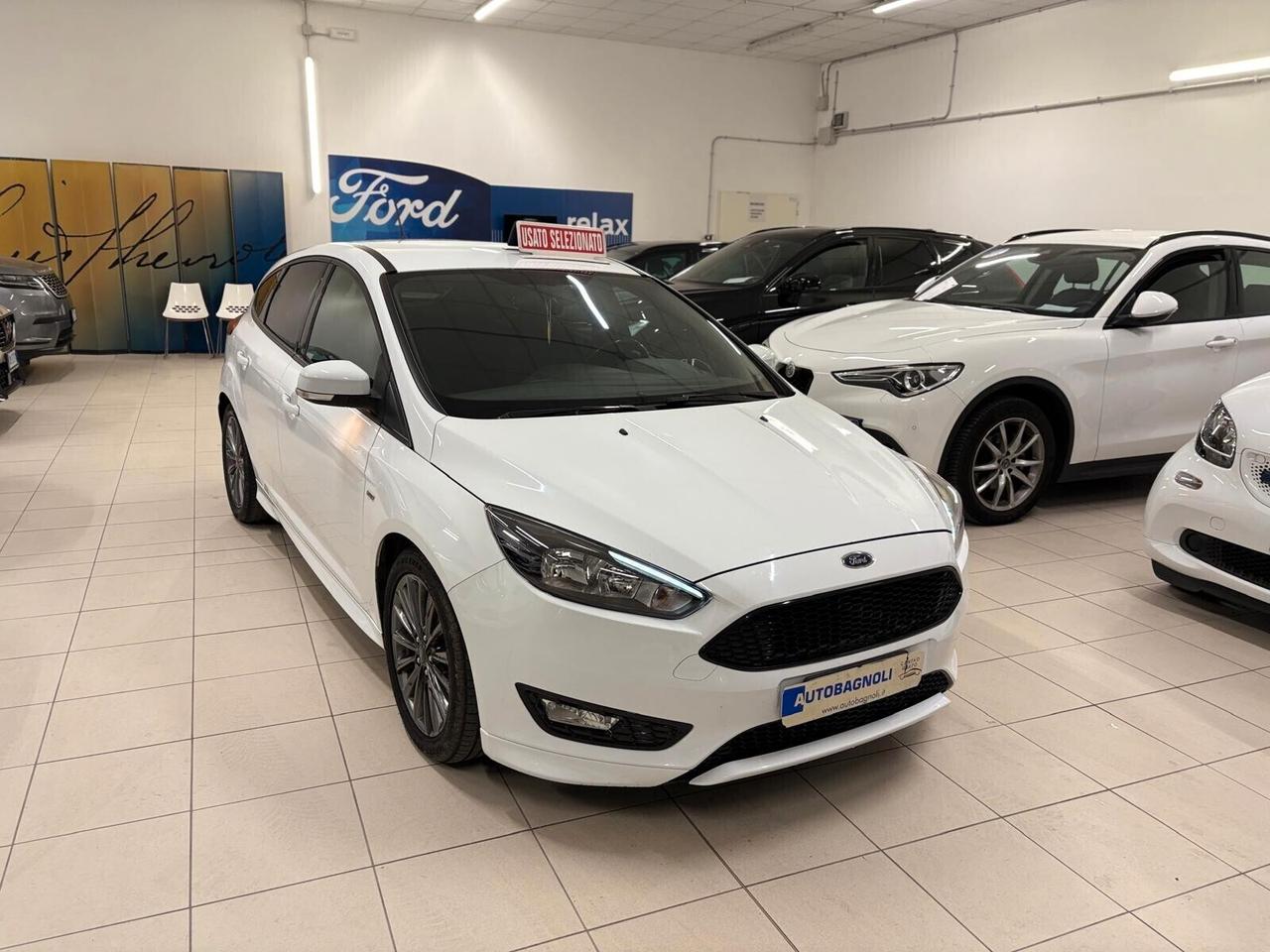Ford Focus ST LINE 1.0 EcoBoost 125 CV 5 p.