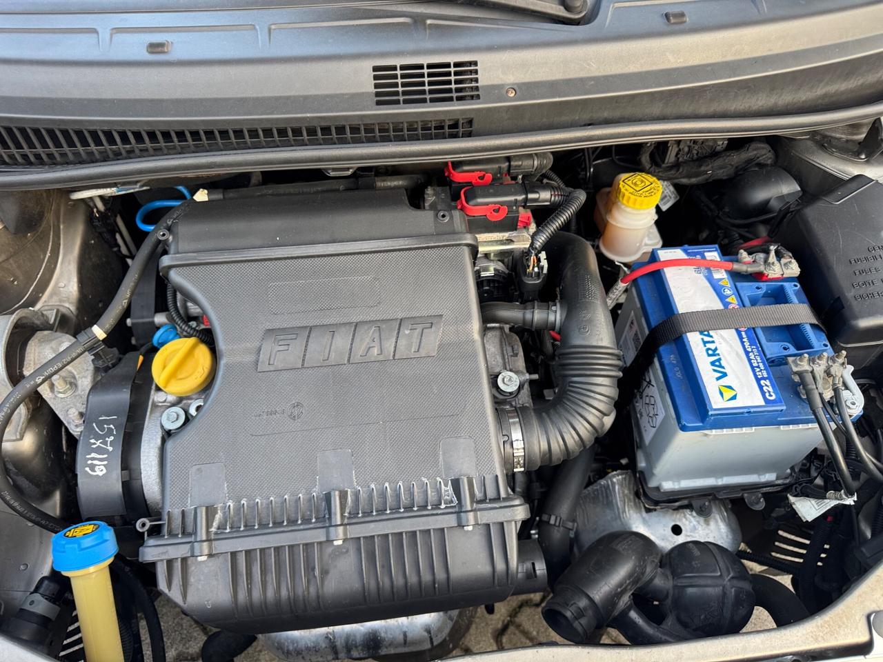 Fiat Idea 1.4 16V Emotion automatica