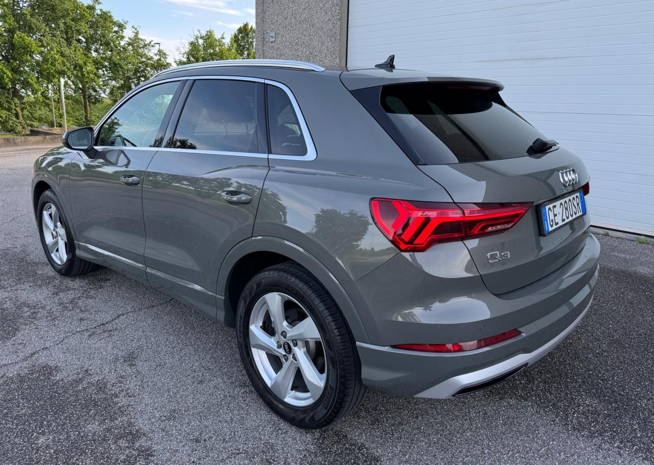 Audi Q3 35 TFSI S tronic Business Advanced