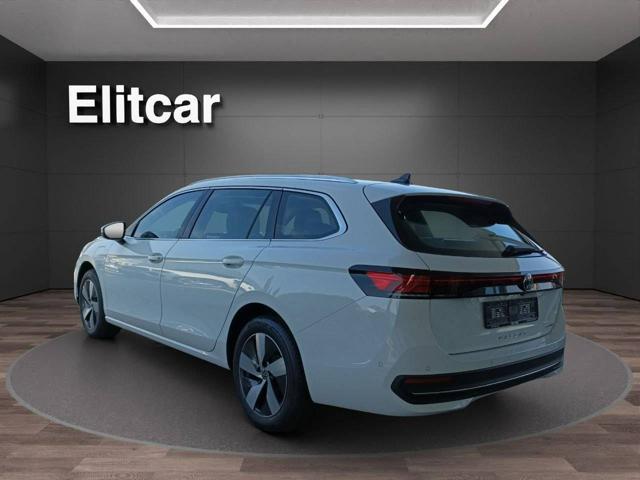 VOLKSWAGEN Passat 1.5 eTSI 150 CV Business