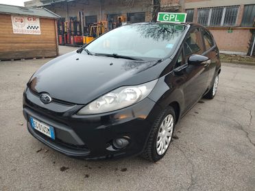 Ford Fiesta 1.4 96CV aut. 5 porte Titanium, BENZINA\GPL, OK NEOPATENTATI.