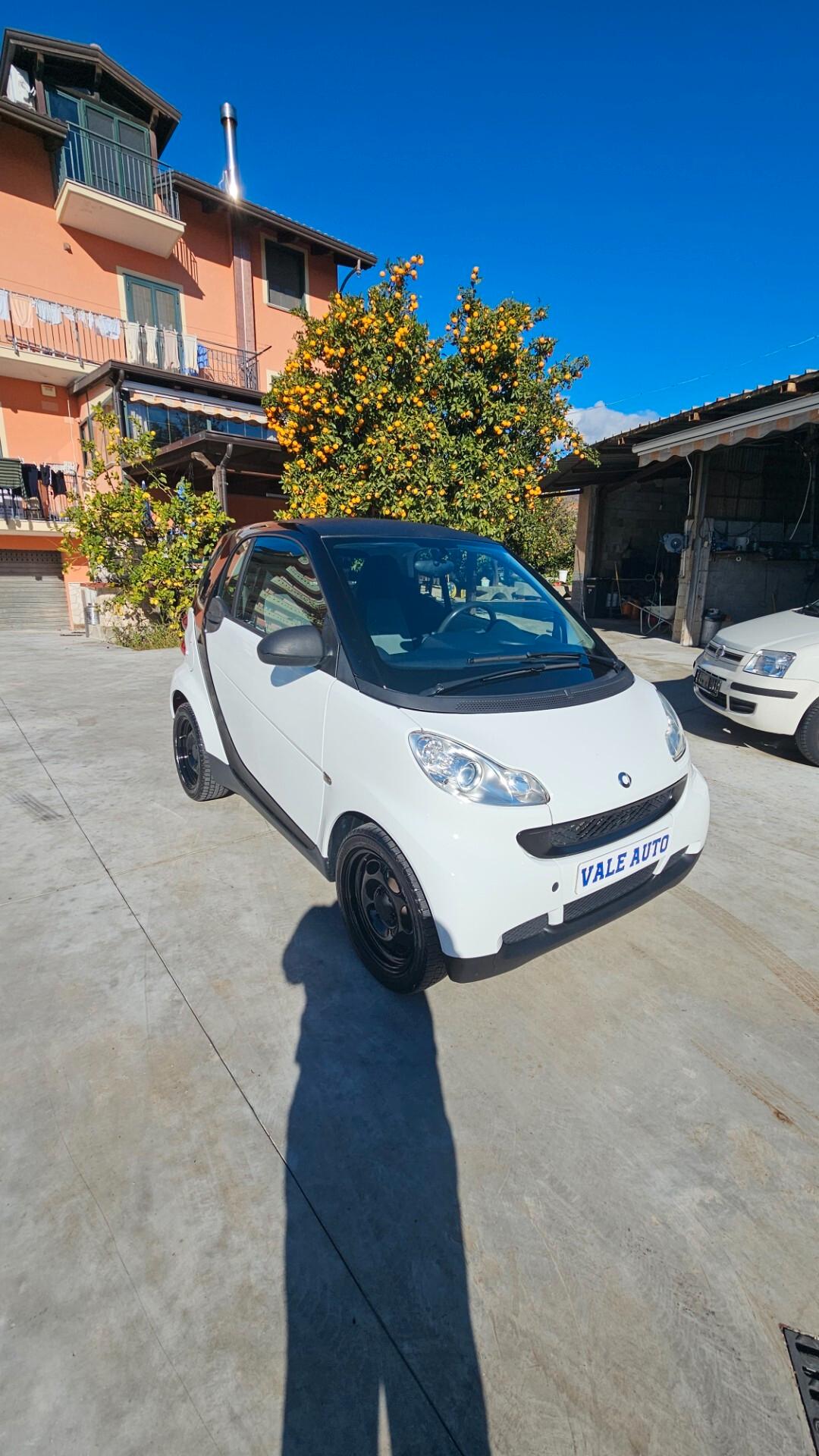 Smart ForTwo 1000 45 kW MHD coupé pure