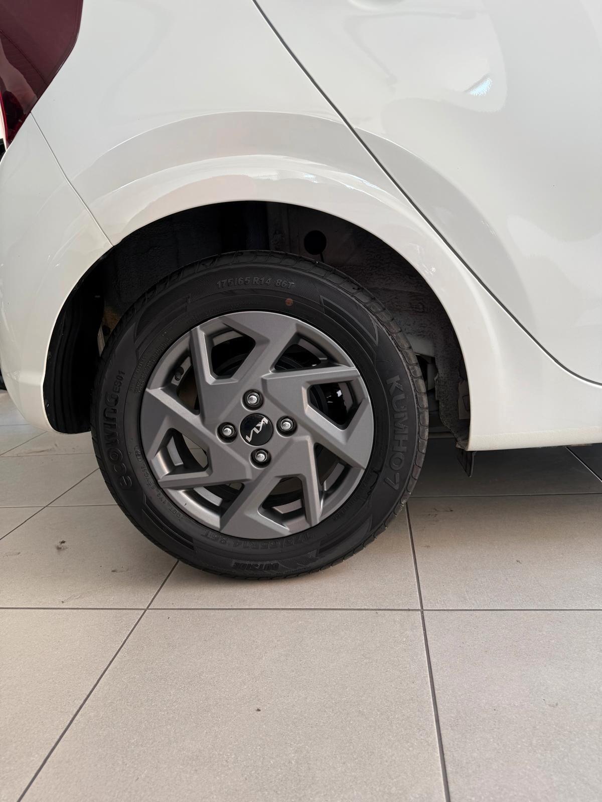 Kia Picanto 1.0 12V 5 porte Urban