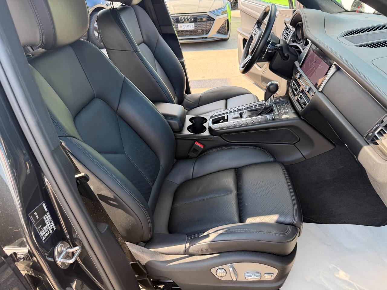 Porsche Macan 2.0/TETTO/SCARICO/LED/PELLE/21"/FULL
