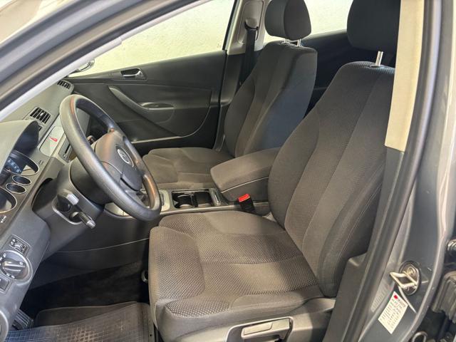 VOLKSWAGEN Passat 2.0 16V TDI 4motion 64000 km VERI