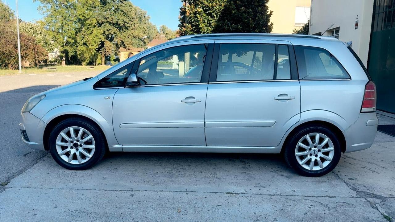Opel Zafira 1.9 CDTI 120CV Cosmo