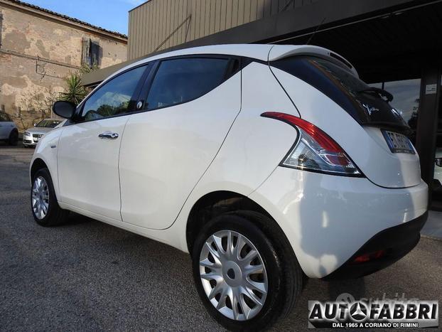 LANCIA - Ypsilon - 0.9 T.Air 85 CV 5 porte Metano
