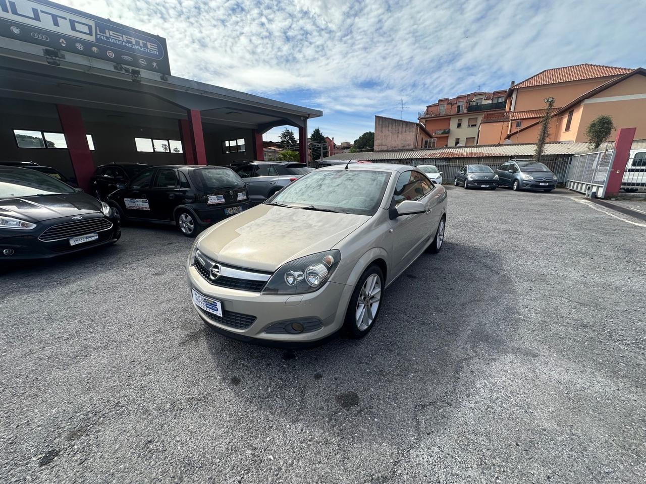 Opel Astra TwinTop 1.6 16V Twinport Enjoy