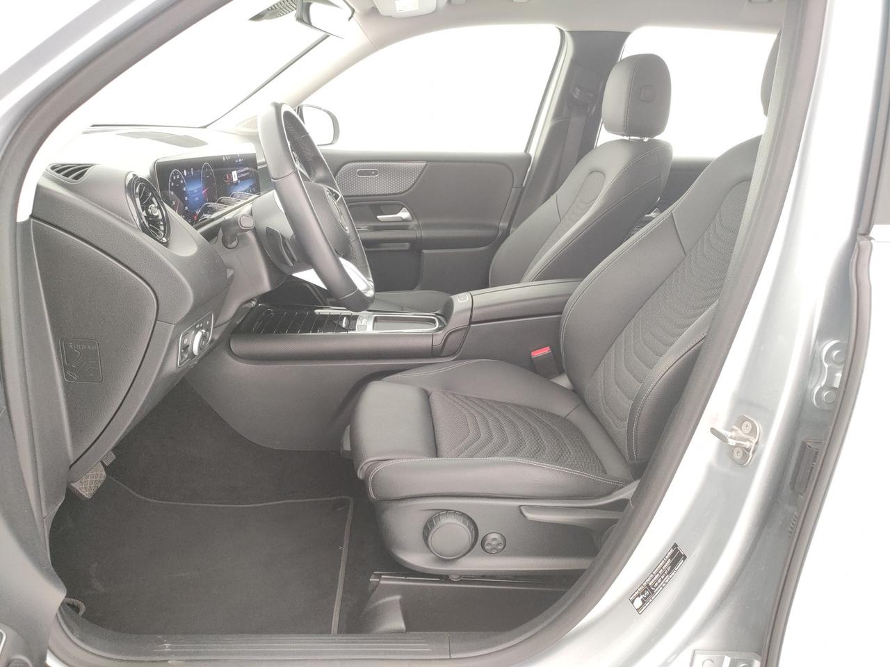 Mercedes-Benz GLB 180 d Advanced auto