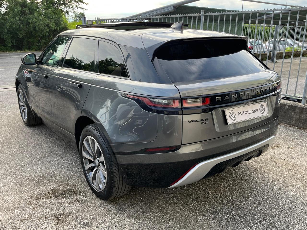 Land Rover Range Velar 2.0D I4 240 CV R-Dynamic