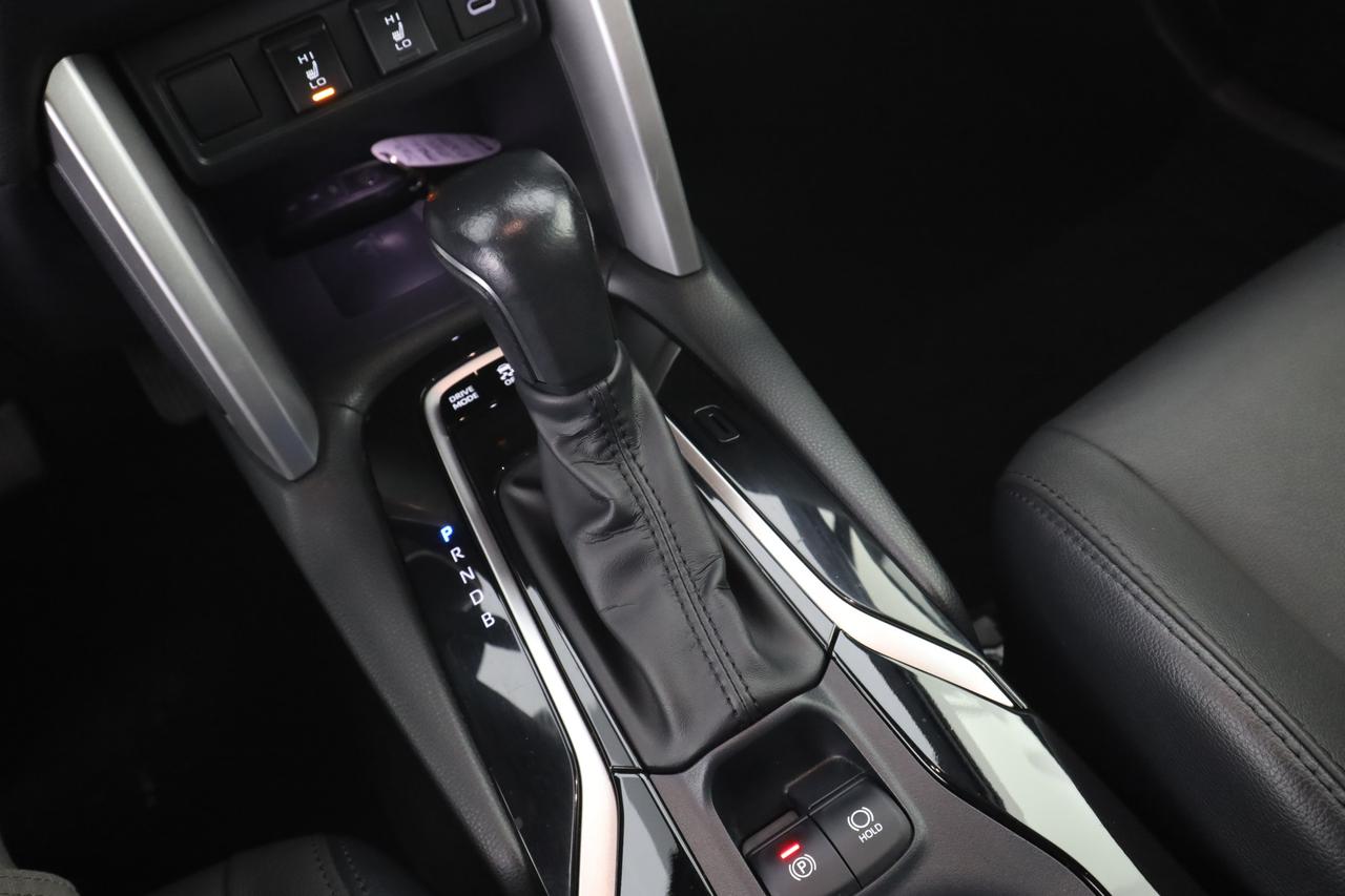 TOYOTA Corolla Cross 2.0 Hybrid 197 CV E-CVT Lounge