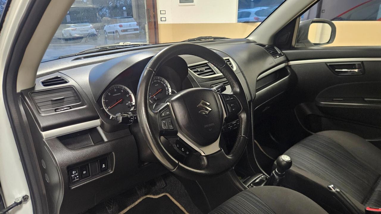 Suzuki Swift 1.3 DDiS 5 porte B-Cool Bi-Color