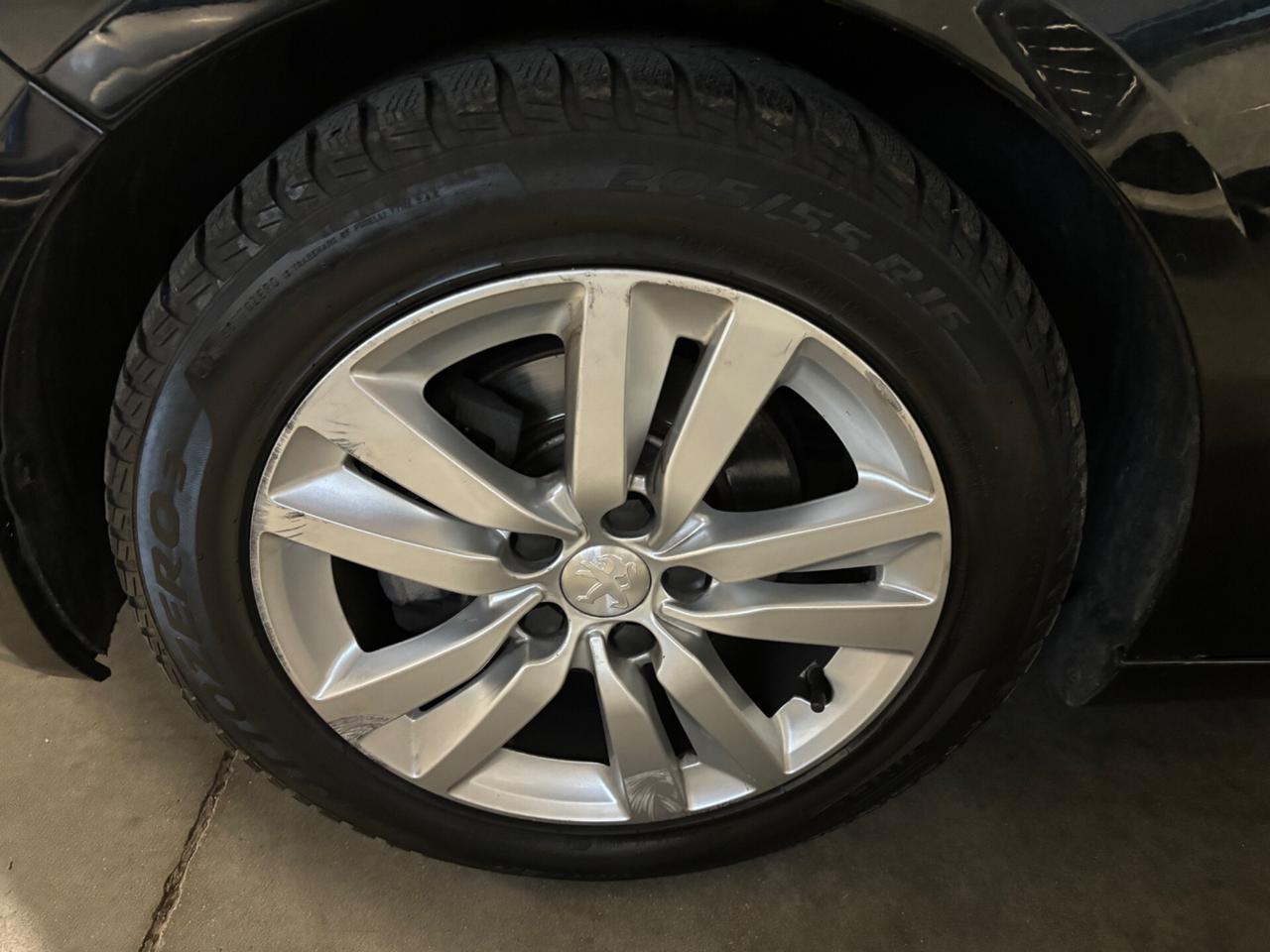 Peugeot 308 BlueHDi 120 SS SW Business