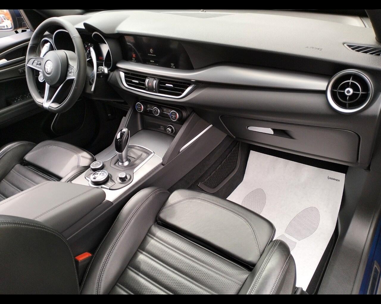 ALFA ROMEO Stelvio Stelvio 2.2 Turbodiesel 210 ...