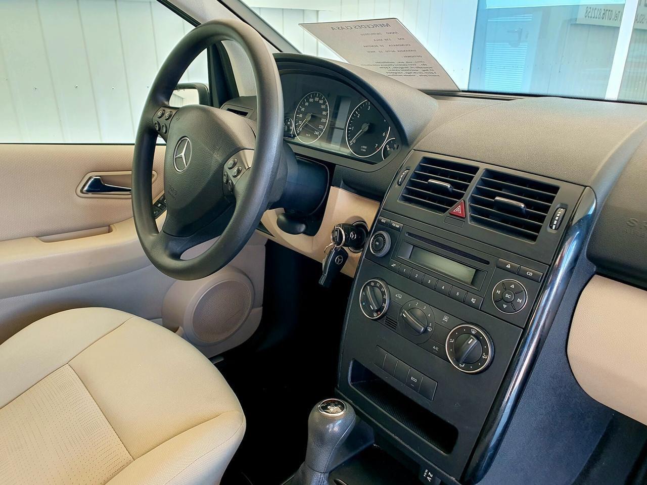 Mercedes-benz A 160 - 2010 - KM. 138.000