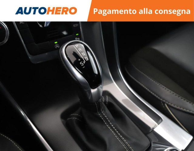 VOLVO XC60 D4 Geartronic R-design
