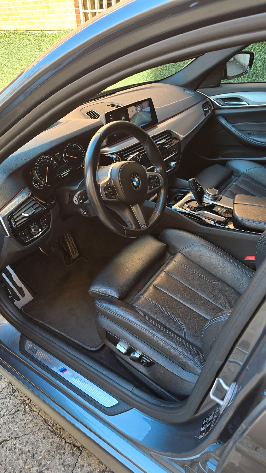 Bmw 520 530d x drive Touring Msport