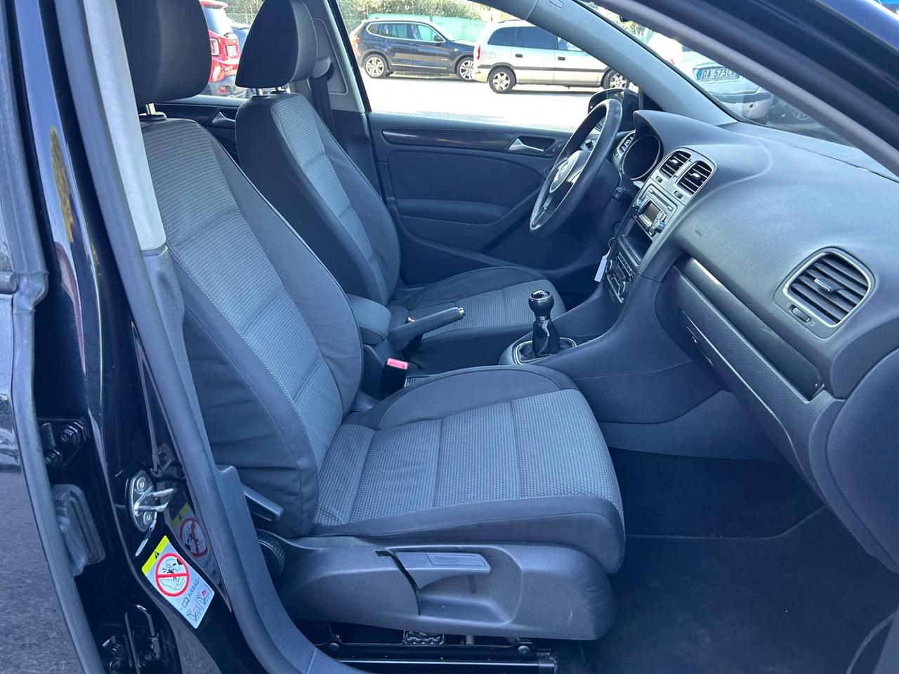 Volkswagen Golf 1.6 TDI DPF 5p