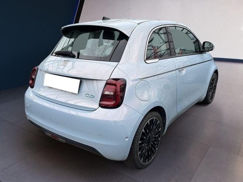 FIAT 500e 42 kWh La Prima