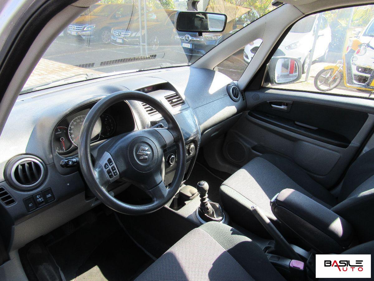 SUZUKI - SX4 - DDiS 16V Urban Line GANCIO TRAINO