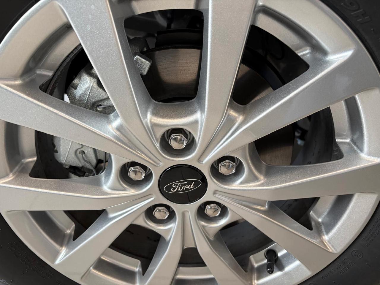 Ford Tourneo Courier TITANIUM 1.0 EcoBoost KM 0