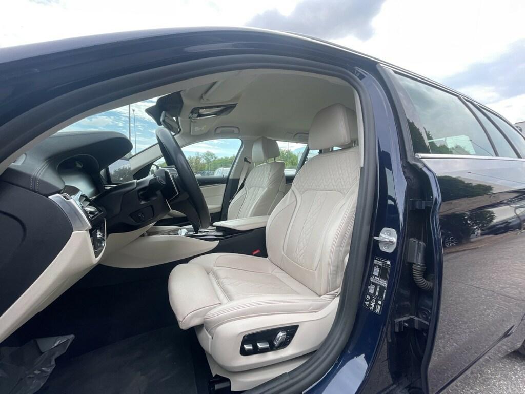 BMW Serie 5 Touring 540 d Mild Hybrid 48V Luxury xDrive Steptronic
