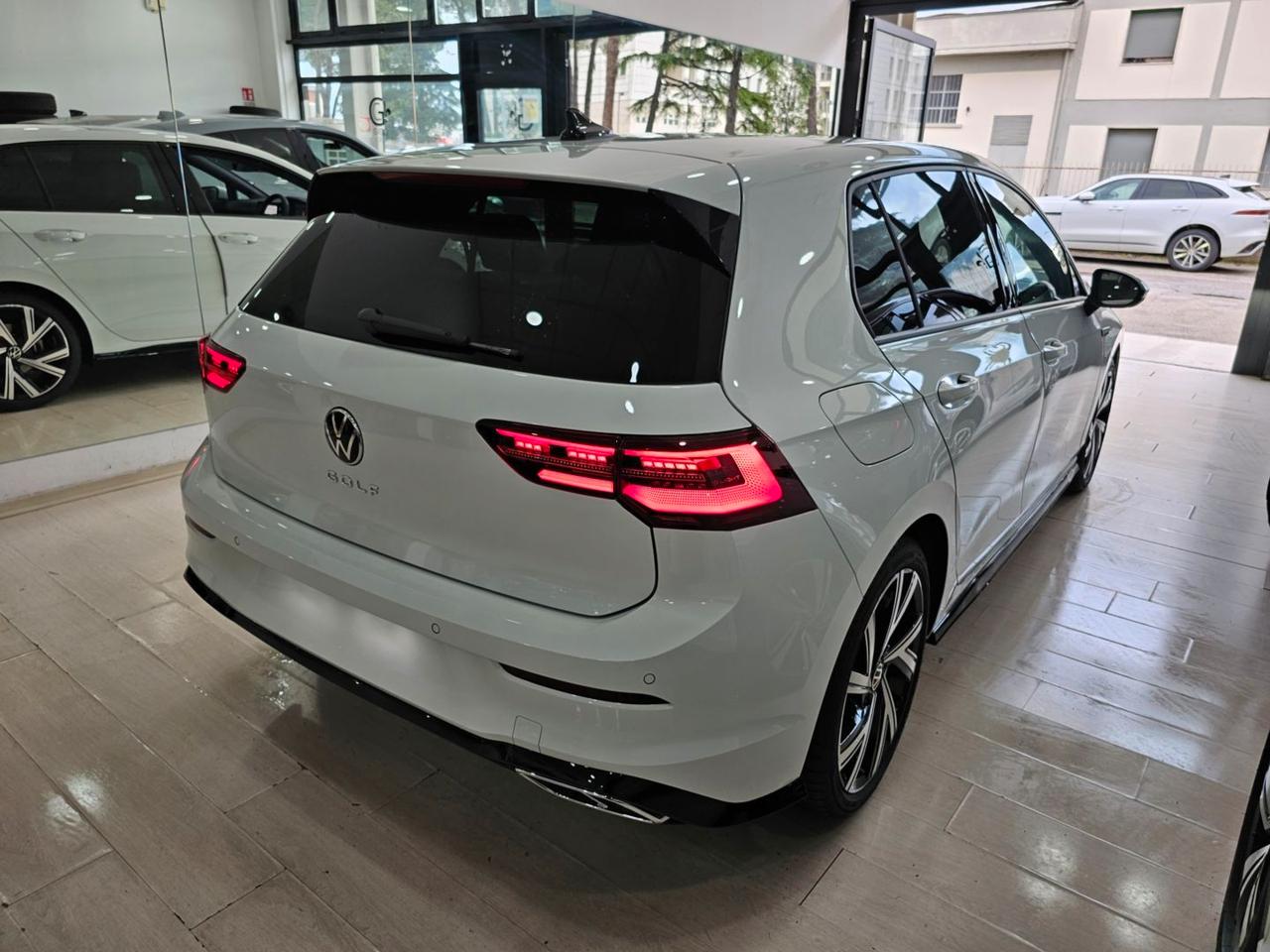 Volkswagen Golf R-Line Tetto Navi Camera C.18" RLine R Line