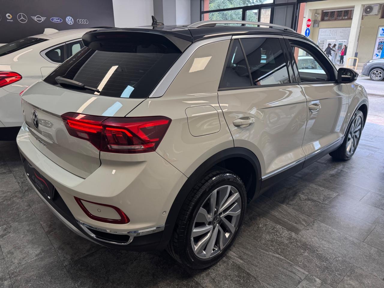 Volkswagen T-Roc 2.0 TDI 116 Cv R-Line