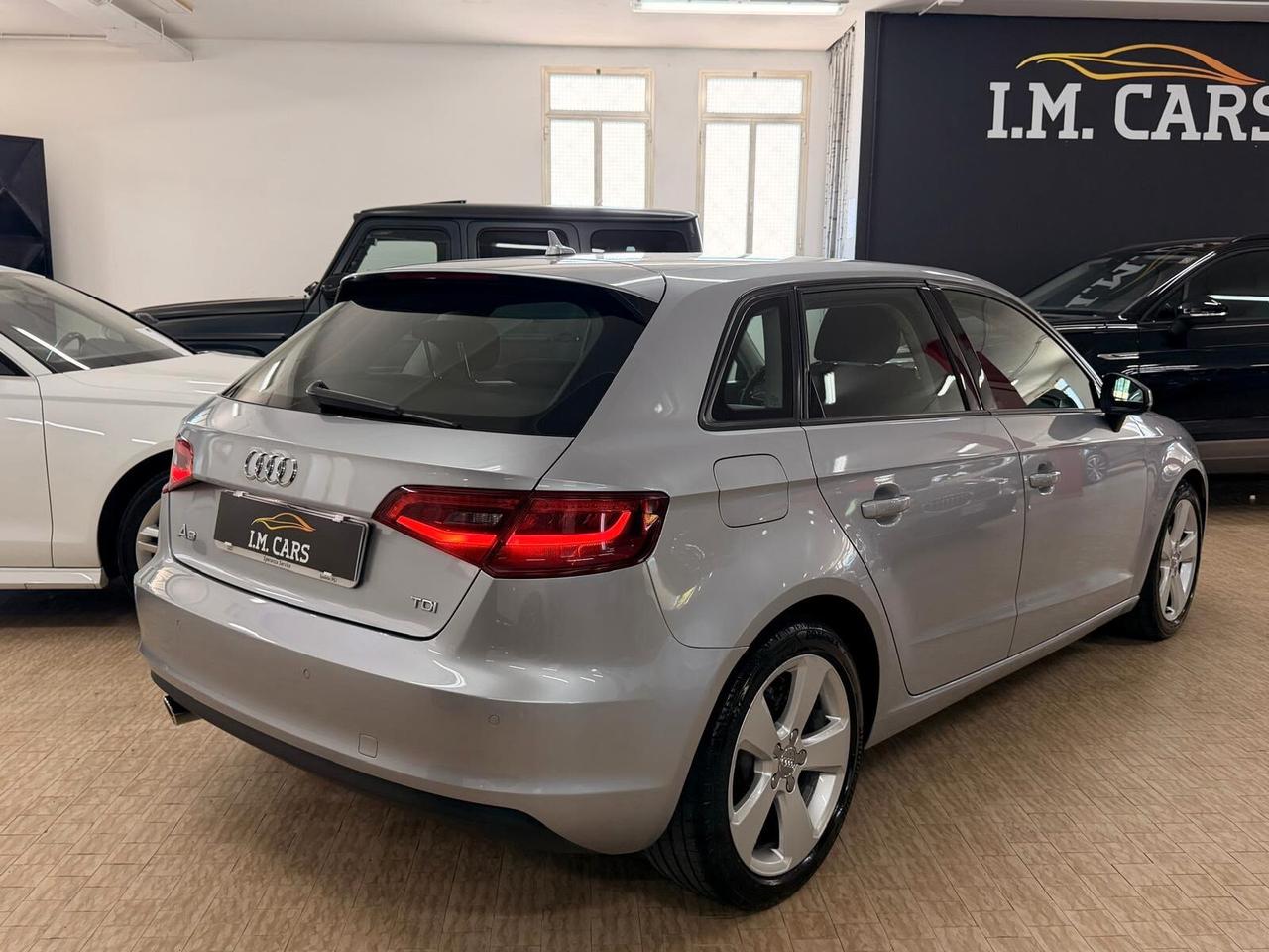 Audi A3 1.6 TDI clean diesel S tronic Ambition