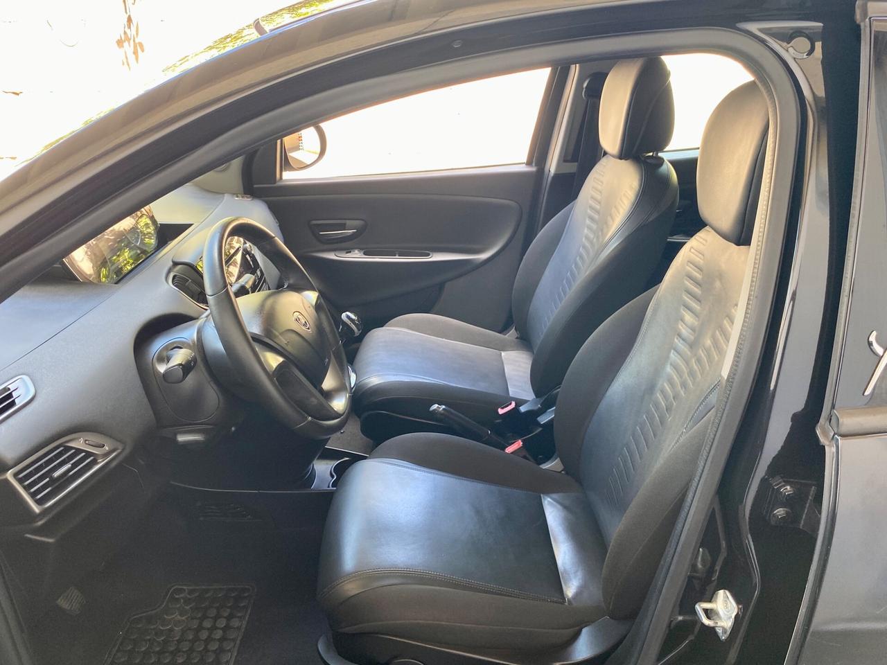 Lancia Ypsilon 1.3 MJT 5 porte S&S Platinum