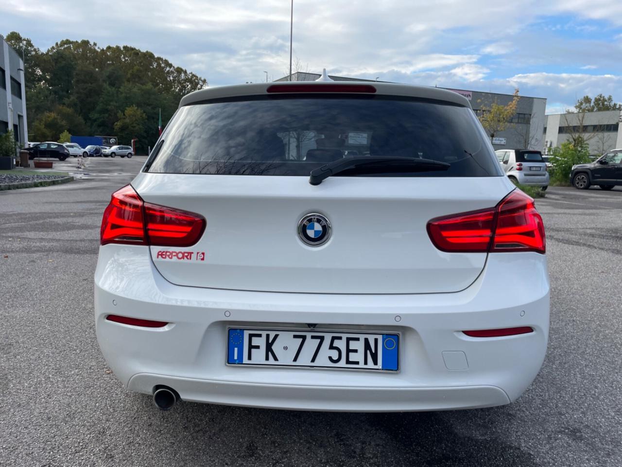 Bmw 116 116d 5p.*Automatco*Navi*Retrocamera*cerchi*