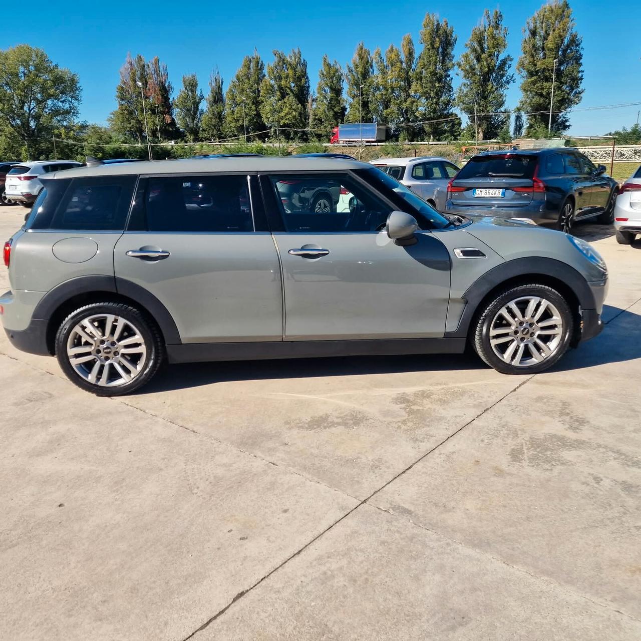 Mini One Clubman 1.5 D Business Automatica TAGLIANDI UFFICIALI