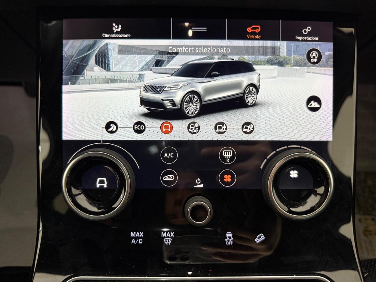 LAND ROVER RANGE ROVER VELAR DINAMIQUE 2.0 BITURBO 240CV