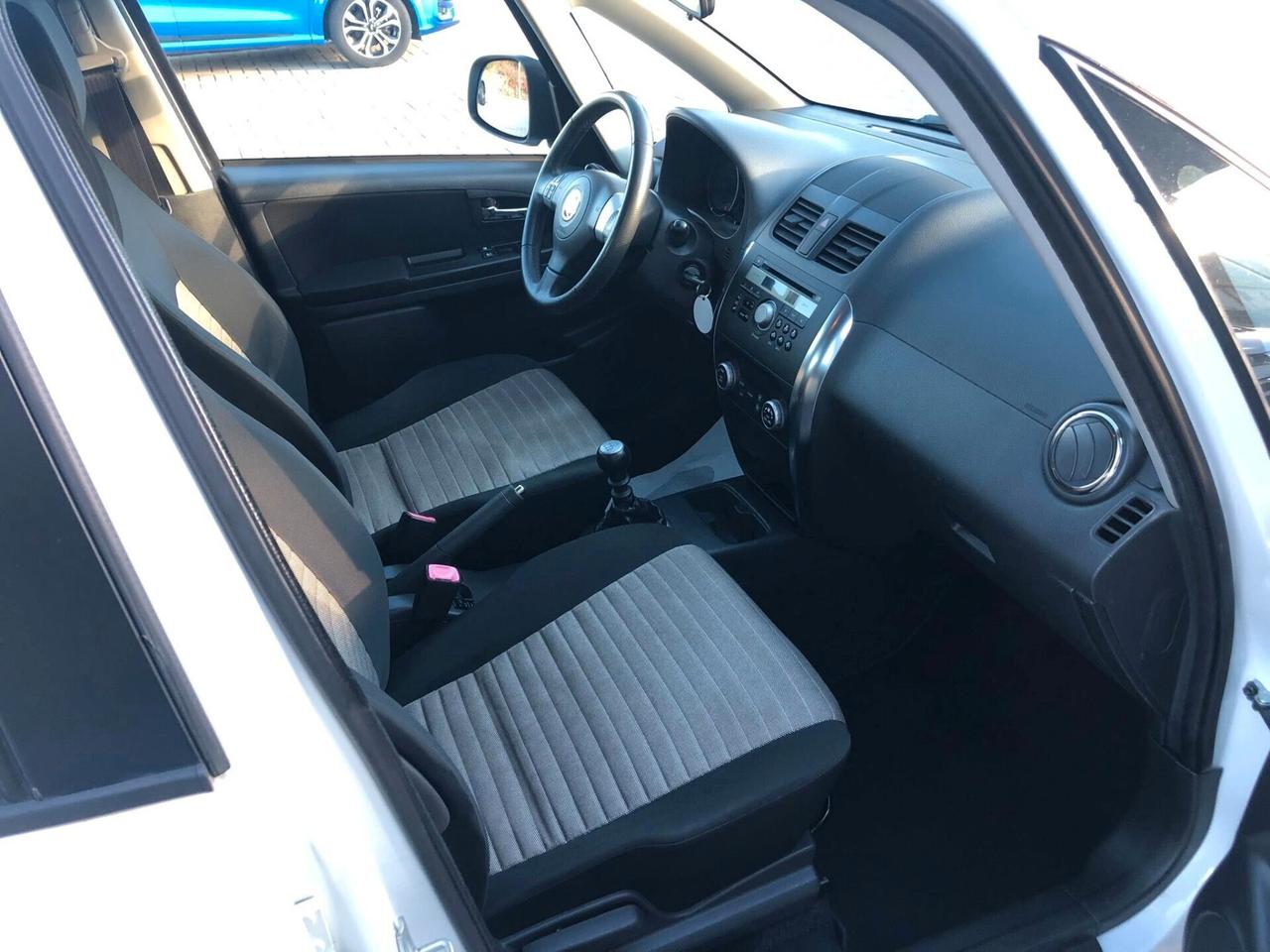 Fiat Sedici 2.0 MJT 136 CV 4x4 Emotion 2011