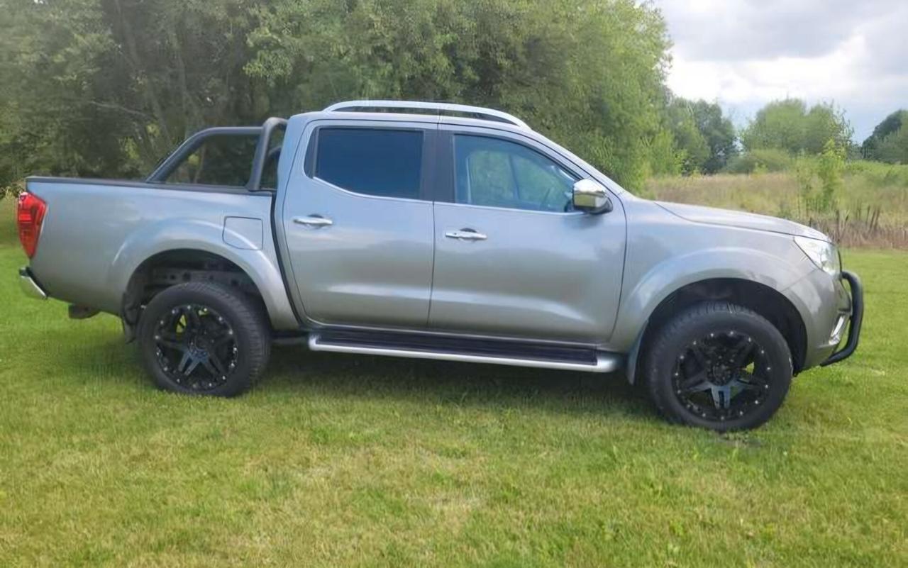 Nissan Navara 2.3 dCi 4WD Double Cab Acenta