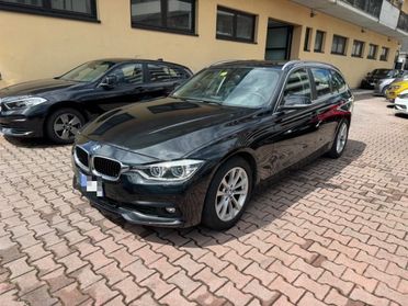 BMW 320 i Touring Business aut.