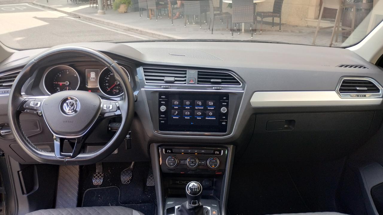 Volkswagen Tiguan 2.0 TDI SCR R-LINE BlueMotion Technology