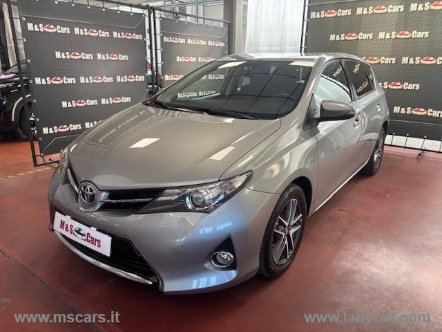 TOYOTA Auris 1.3 Active