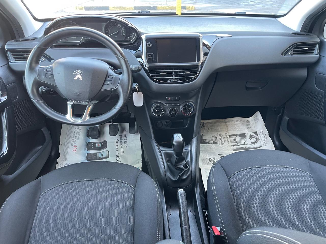 Peugeot 208 BlueHDi 75 5 porte Allure