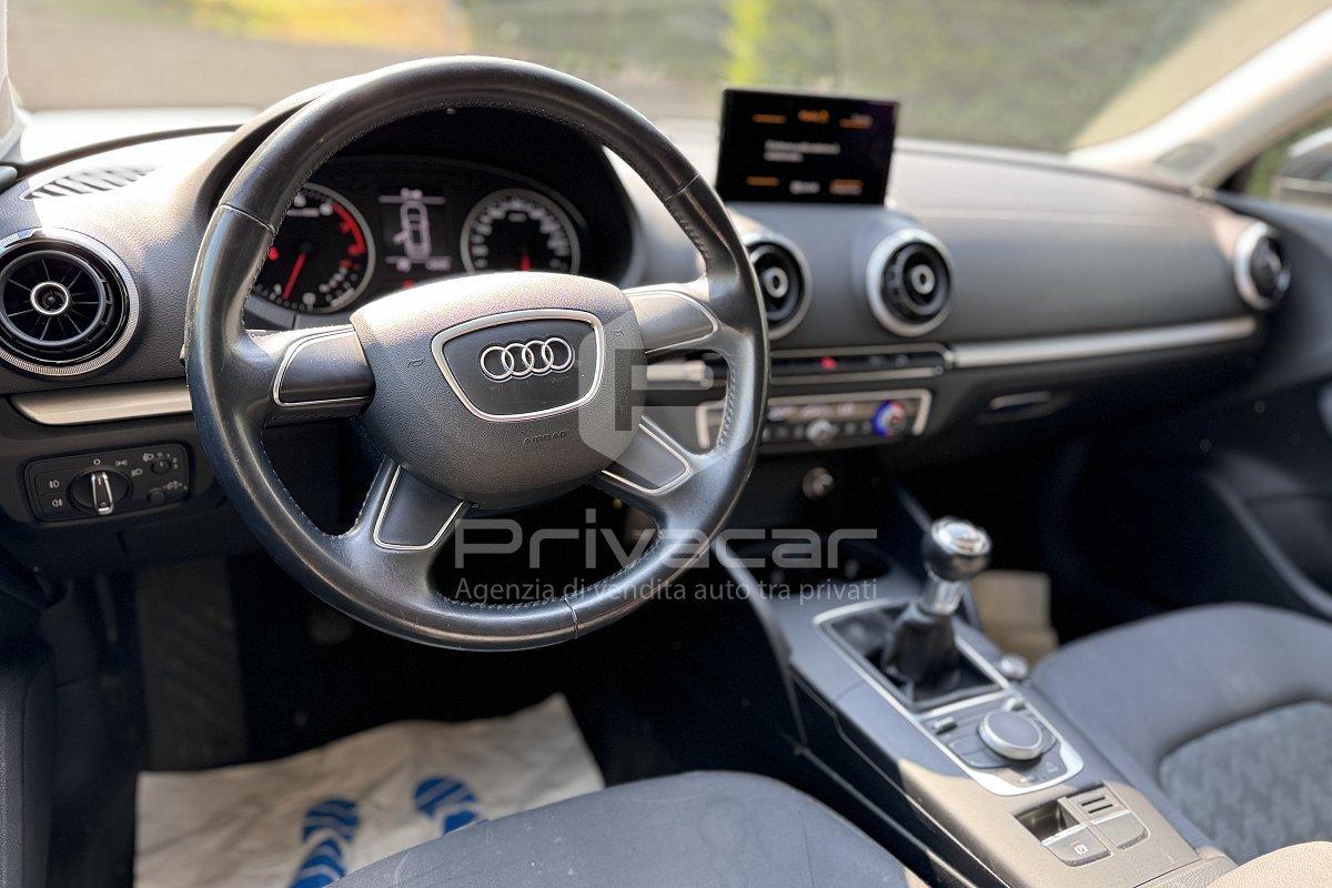 AUDI A3 1.2 TFSI 110 CV Business