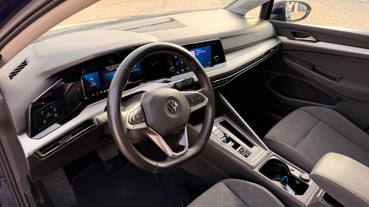 Volkswagen Golf 1.0 eTSI EVO DSG Life