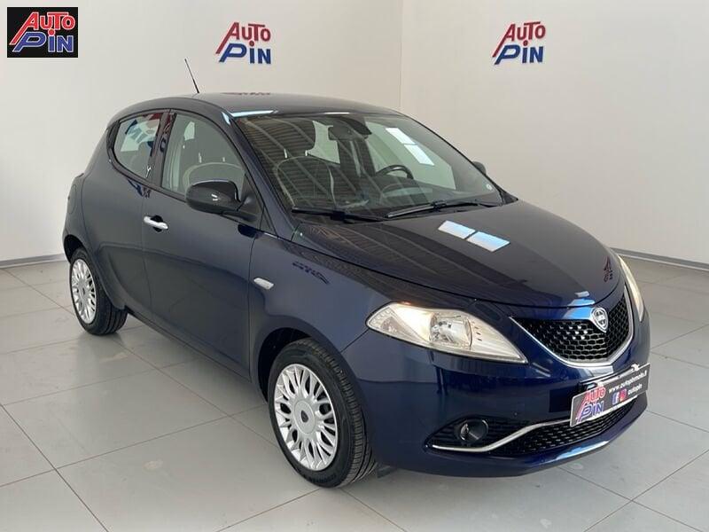 Lancia Ypsilon 1.2 69cv Gold